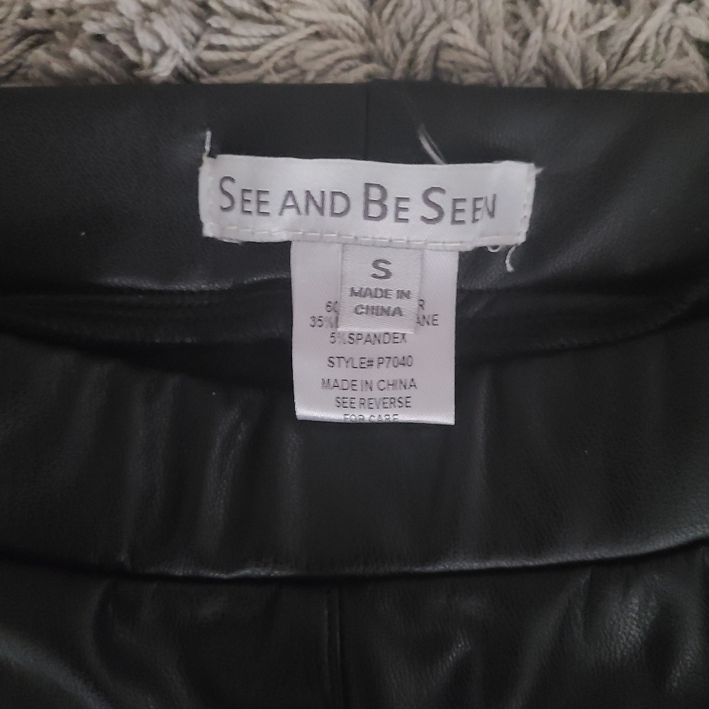 Faux Leather Leggings size small - Picture 2 of 5